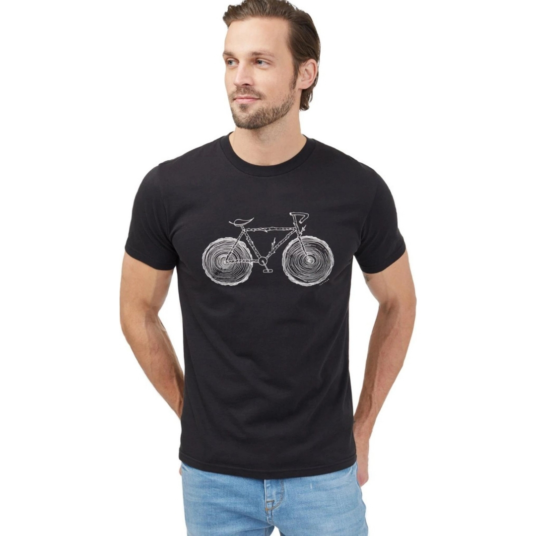 t-shirt elms pour homme meteorite black heather porté par un homme